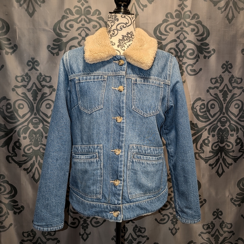 Idyllwind Reversible Sherpa Blanket Denim Jacket- Aztec/Medium Wash - Picture 3 of 7